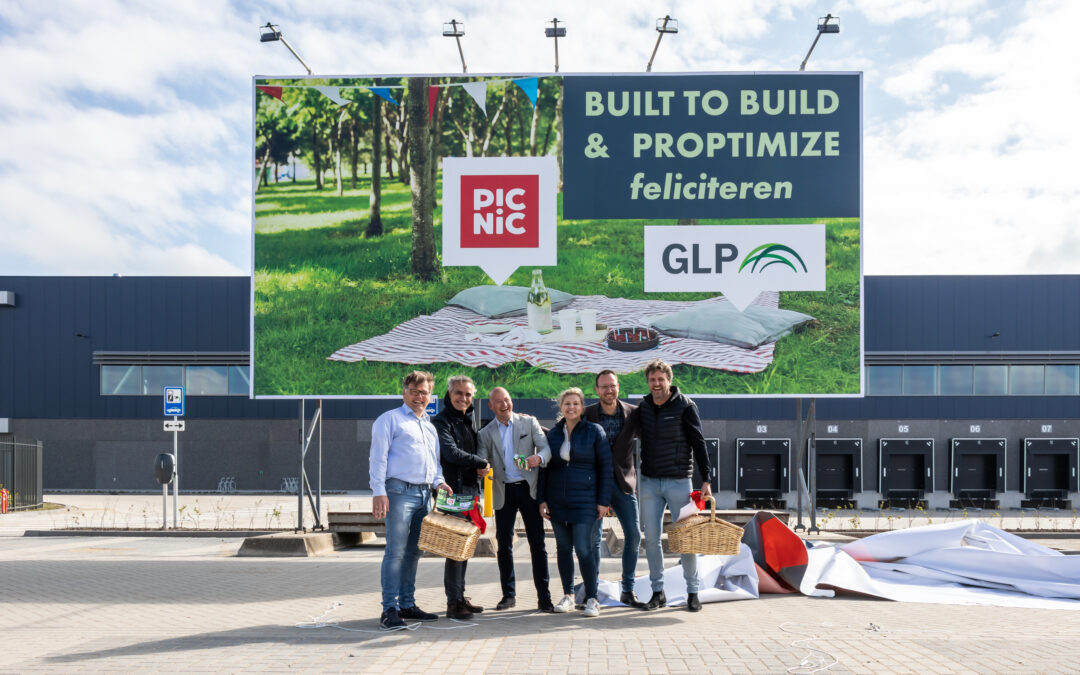 DELIVERY OF A16 CARGO CENTER TO NEW OWNER GLP AND TENANT PICNIC